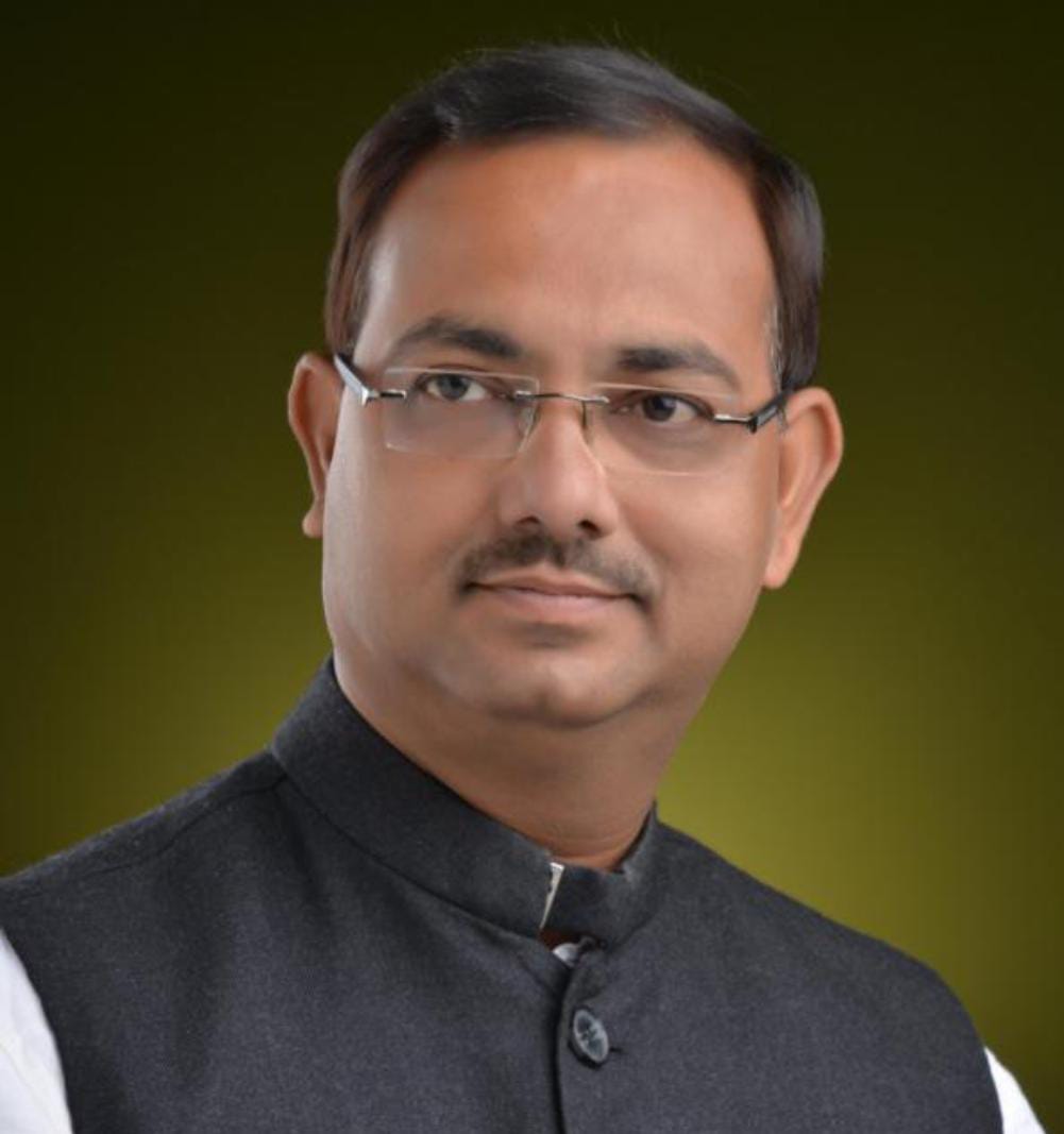 Dr. Pravesh G. Yadav